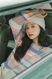 穿成霸总妻我炮灰碾压女主角全文
