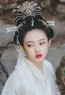 热门小说免费阅读宣布封心锁爱后，我遇上了心动对象(苏白粥洛野)_宣布封心锁爱后，我遇上了心动对象苏白粥洛野好看的小说推荐完结