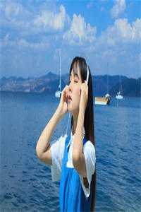 被怼服后，毒舌总裁为她俯首称臣