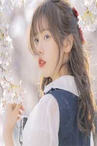 被皇叔娶回家，娇软傻妻超旺夫