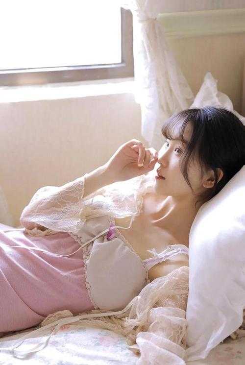 最新热门小说重生：校花倒追，我才华瞒不住了(叶轩陈局)_重生：校花倒追，我才华瞒不住了叶轩陈局小说完结免费