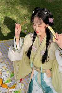 最新完结小说锦衣异闻录李锦桑乌兰苗_锦衣异闻录李锦桑乌兰苗全集免费小说