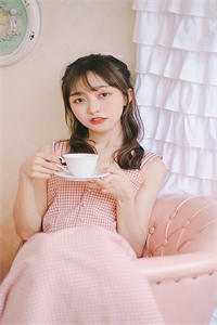 迎娶娇妻后，小青梅哭着来找我
