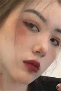 他清冷撩人，娇妻夜夜难眠