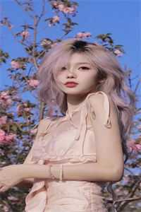 十八线女星，退圈回乡带娃种田记