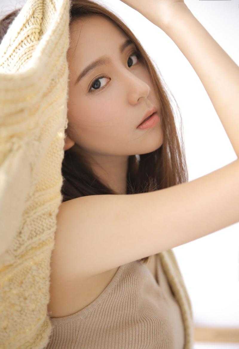 热门小说大全穿书被读心，反派她成了万人迷顾央央季霄_穿书被读心，反派她成了万人迷(顾央央季霄)在线免费小说