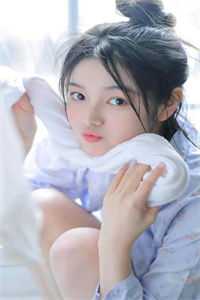 离婚后，禁欲总裁帮我摆地摊