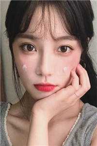 爵爷今天又去求婚了