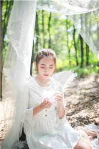 手握剧情：暴君读我心后慌了虞伊珞丽妃最热门小说_免费完结小说手握剧情：暴君读我心后慌了(虞伊珞丽妃)