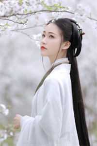 完整版免费阅读三国：开局被塞美人，这主公值刘禅刘善_三国：开局被塞美人，这主公值刘禅刘善免费阅读完整版小说