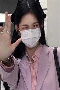 人生如秋：她是他枯萎前遇到的春光