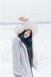 陆总，夫人说这婚迟早要离