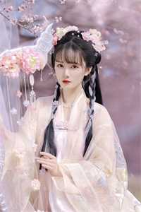 恶劣美人娇诱撩，招惹纯臣作佞臣