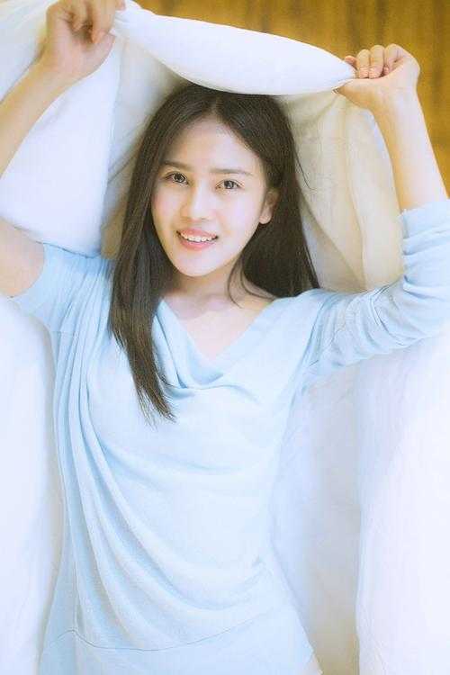 那冰冷刺骨的湖里