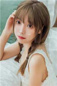 一个离得近的男生