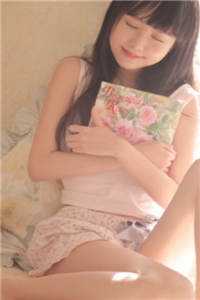 这青楼中最微不足道的两人