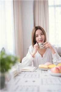 恩客们提过京城最大的妓馆