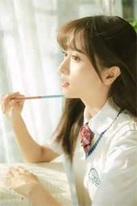 尚在襁褓里的弟弟