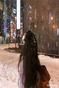 先婚后爱：总裁老公太粘人