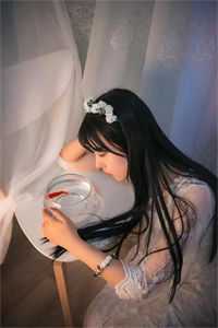 快穿我在忘川河边渡女配长命