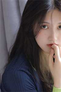 我假装攻略者，却把男主攻略成功了