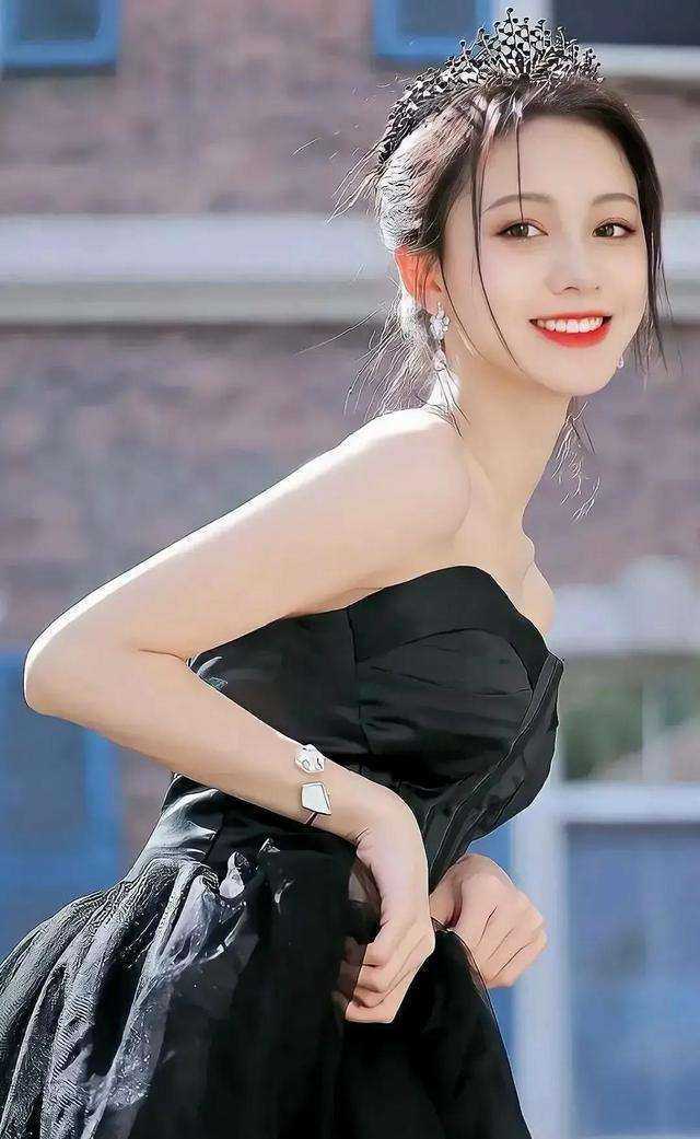 出轨的妻子和初恋成了热搜男女主沈清宁刘奕辰全本免费小说阅读_完整版免费阅读出轨的妻子和初恋成了热搜男女主(沈清宁刘奕辰)