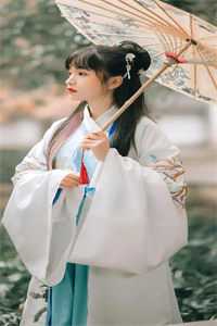 开局圣地师叔祖，女帝为徒仙为奴