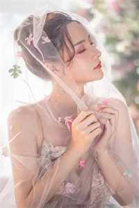 凛冬之下仍有花开