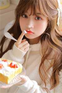 美人多娇画青云