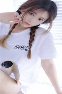 替嫁冲喜后，她被病夫宠上天