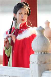 穿成明君心尖宠，众妃谄媚我开摆赵无眠英琼楼最新完本小说推荐_推荐完本小说穿成明君心尖宠，众妃谄媚我开摆赵无眠英琼楼