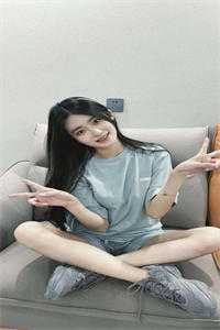 渣女在婚礼现场为白月光戴戒指后，全家破产