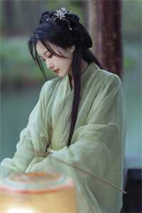 穿书后，我成了被所有人讨厌的女配