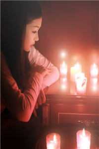 惨死重生，我靠摆烂打脸天才少女