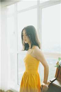 大婚前夕，未婚妻女帝将我打入天牢
