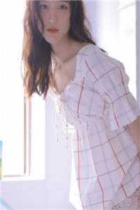 青山如黛草如烟