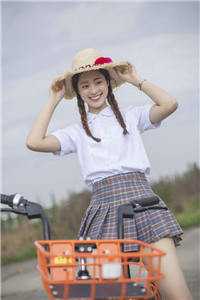 卑微宫女，咸鱼翻身成宠妃(南瑾柳嫣然)完结的热门小说_热门好看小说卑微宫女，咸鱼翻身成宠妃南瑾柳嫣然