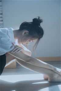 被抛弃后，我藏起孕肚决定换个人夫