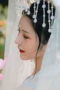 祈尔繁芜胜常春