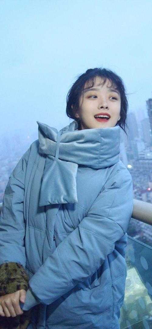 微风轻拂又见你