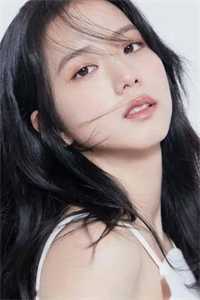 重生到哥哥未婚妻为我逃婚时，我誓死不娶
