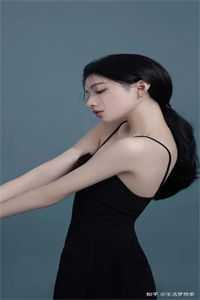 穿越后，我成了锦鲤小胖妻简宁萧炎热门小说免费阅读_网络热门小说穿越后，我成了锦鲤小胖妻简宁萧炎