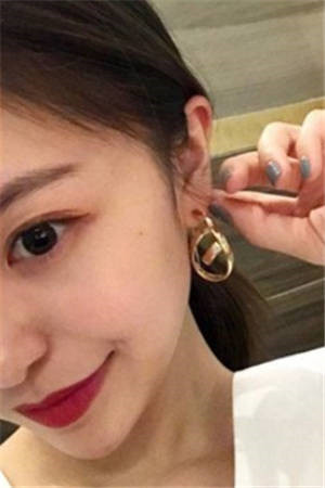 我才不当早死妻,男女主cp我拆了