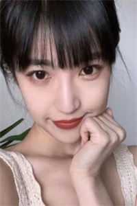 他站在回忆尽头