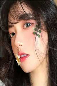 神女老婆，却在背地承欢作乐