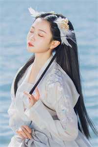 徒留碎玉光