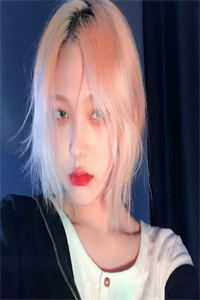 弹幕提醒我后，我不当舔狗了
