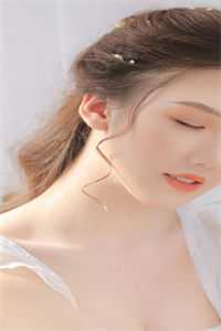爱如繁花，终是镜中水月